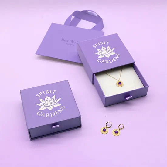 Luxury Gift Paper Packaging Jewelry Box with Custom Logo