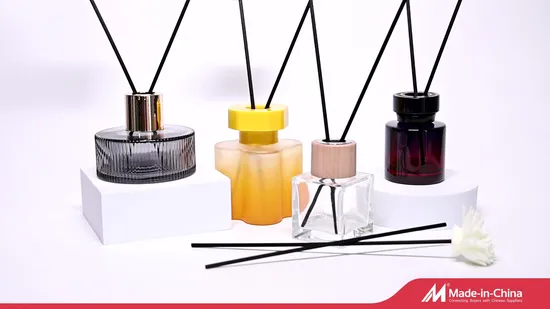 Hot Sale 30ml 50ml 100ml 200ml Luxury Home Fragrance Rattan Sticks Essential Oil Amber Reed Diffuser Bottle Gift Set Reed Diffuser 